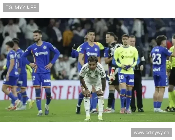 皇马：中锋短缺问题持续，对赛季竞争局面形成影响